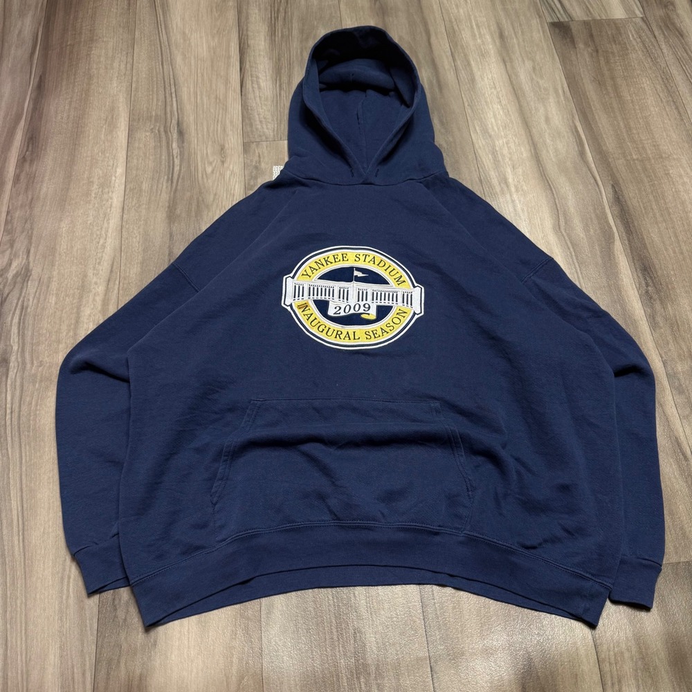 Majestic Mens Navy Blue Yankee Stadium 2009 Inaugural Season Hoodie Size XL